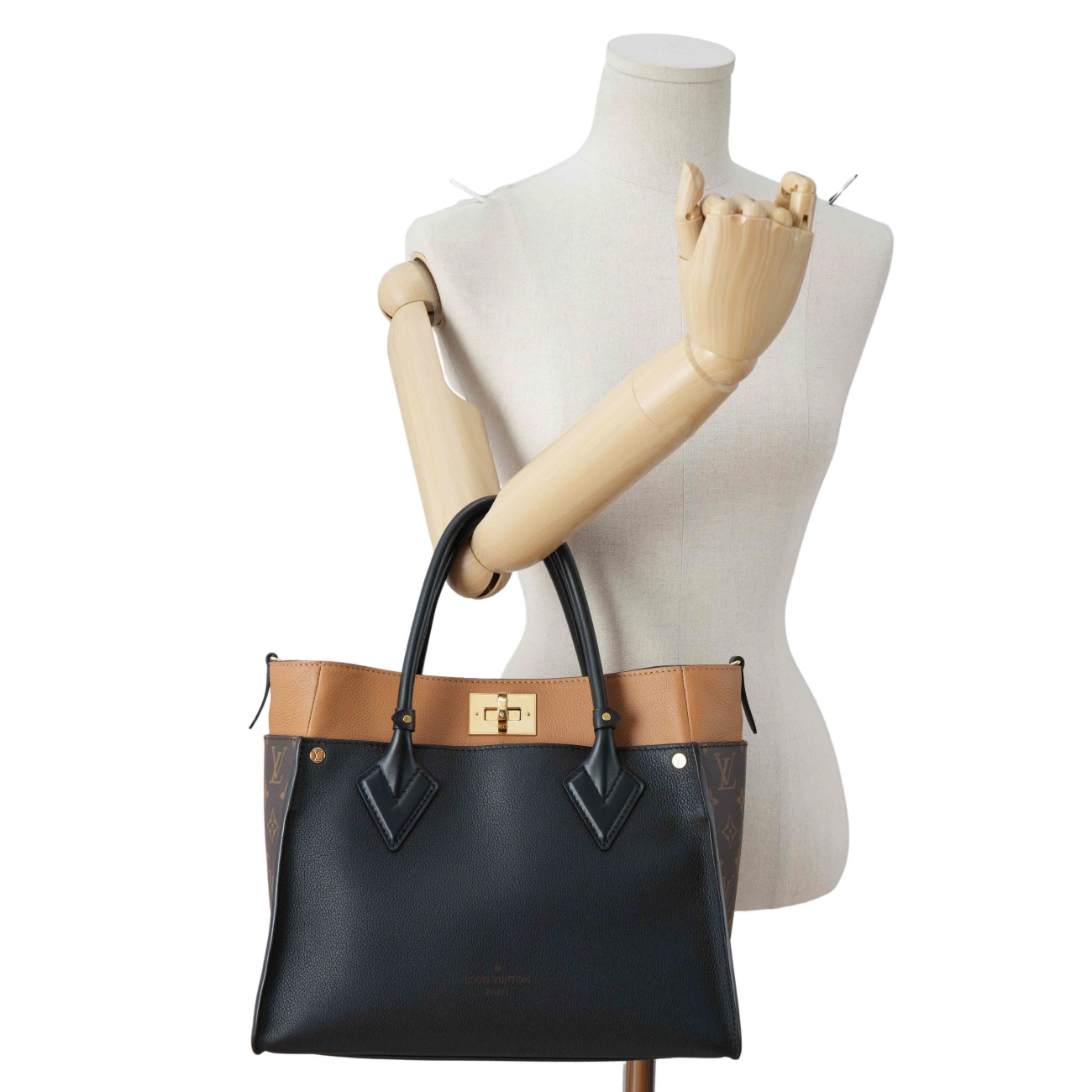 LOUIS VUITTON(USED)루이비통 M53823 온 마이 사이드 MM